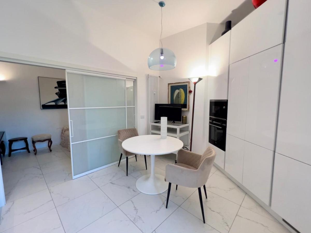Apartment 812 Милано Екстериор снимка