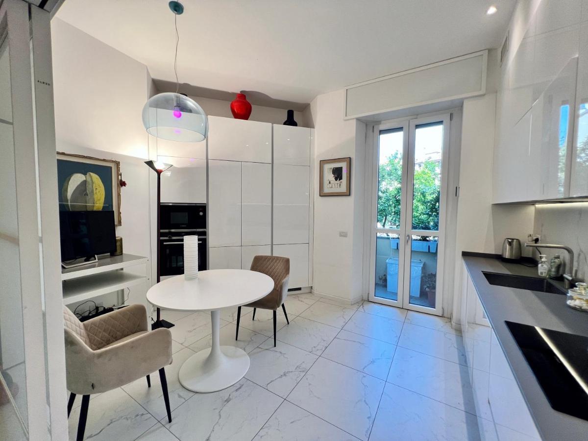 Apartment 812 Милано Екстериор снимка